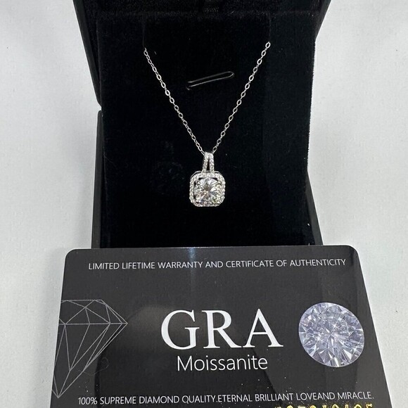 GRA Moissanite Diamond Necklace 2 Ct Pendant Chain Fine Jewelry Halo - Picture 11 of 12
